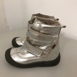 Toddler winter boots